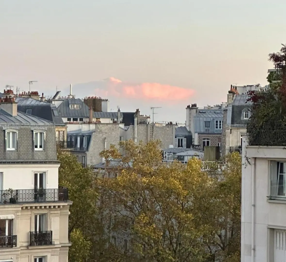 Eiffel Tower View Arc Triomphe Champs Elysees Area Paris